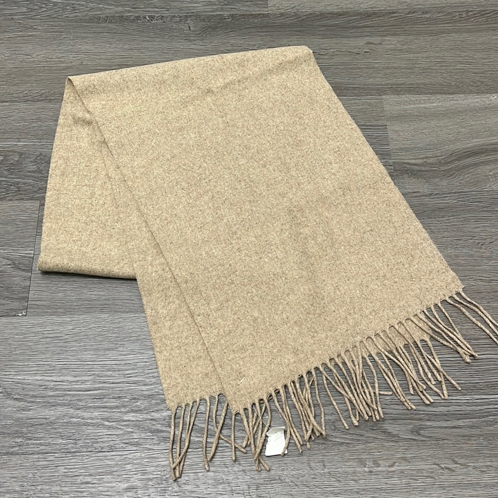 Amicale 100% camel hair tan scarf - NWT